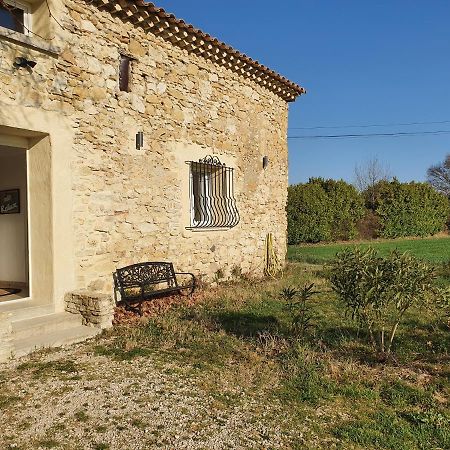 Maison Au Calme En Campagne Climatisee Caderousse Экстерьер фото